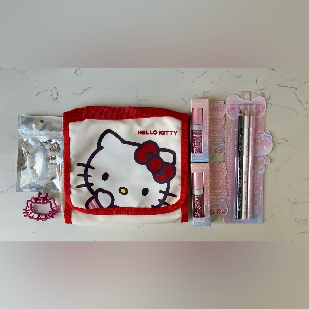 Hello Kitty Bundle